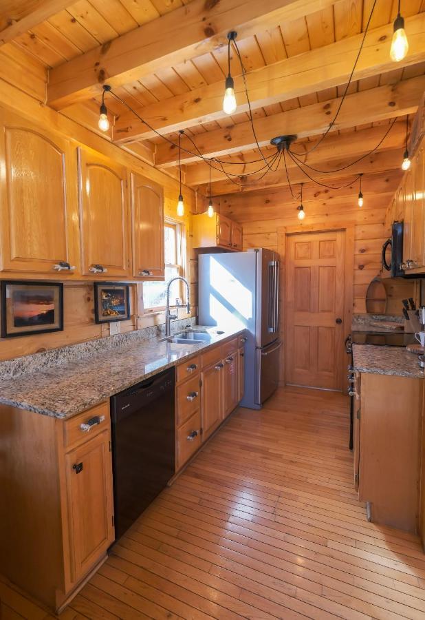 Lazy Bear Lodge Gatlinburg Exterior foto